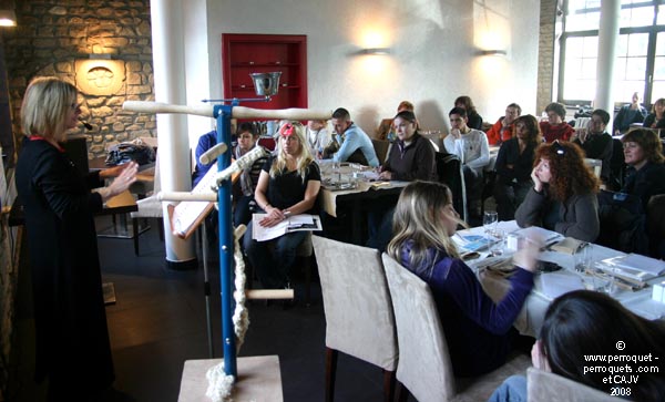 Johanne Vaillancourt at the Seminar on the Behavior of Pet Parrots in Luxembourg in 2008.