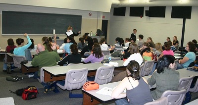 Photos of Johanne Vaillancourt at St-Hyacinthe CEGEP in 2007.