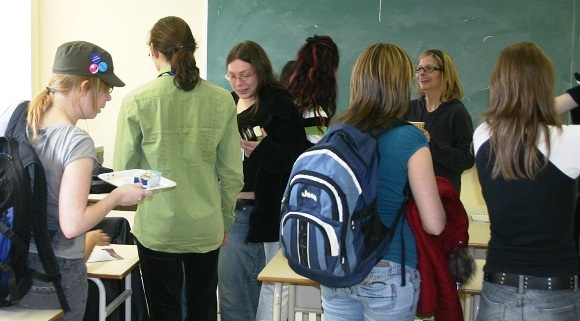 Lecture at  Lafleche College on parrots.